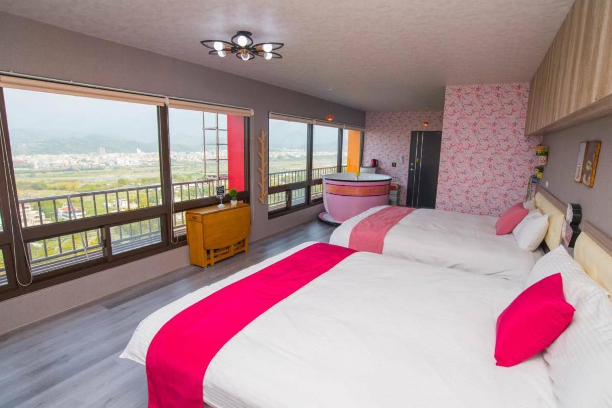 Rainbow Hill House彩虹山舍 Apartment Shigang ภายนอก รูปภาพ