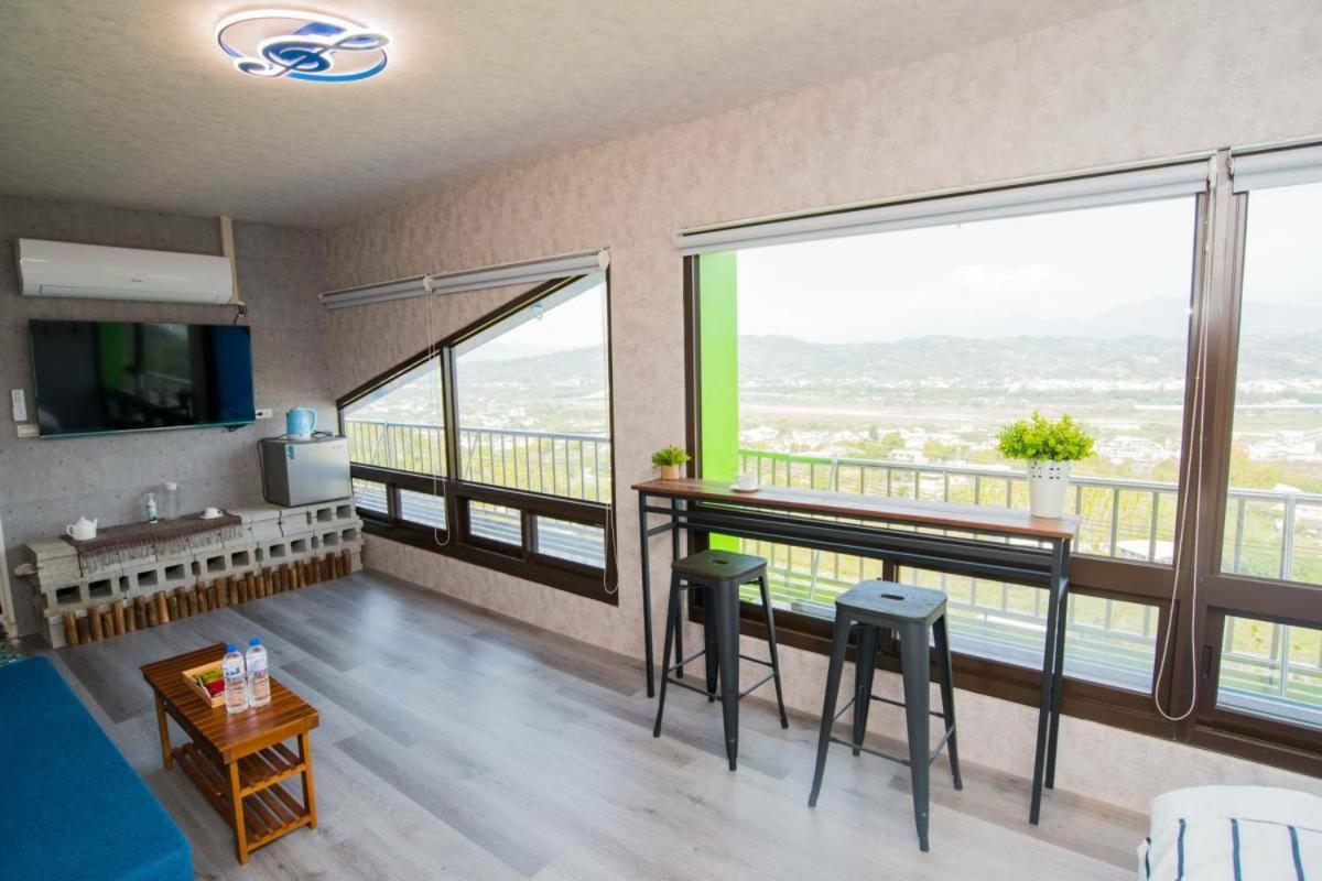 Rainbow Hill House彩虹山舍 Apartment Shigang ภายนอก รูปภาพ
